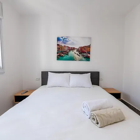 Kings Suite At Royal Park Eilat Exterior photo